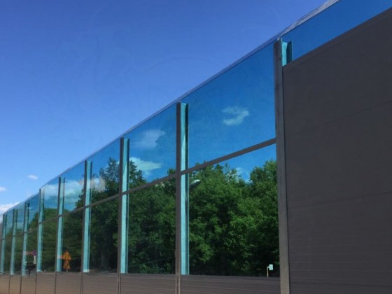 Оргстекло для заполнения шумозащитных экранов