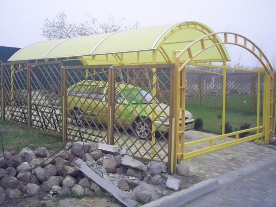 Навес над автомобилем (автонавес) 